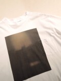 STILL BY HAND (スティルバイハンド) CS04252 半袖 プリントTシャツ WHITE