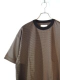 MARKAWARE (マーカウエア)  A25A14CS01B オーガニックスーピマ ボーダー コンフォートフィットTee OLIVE