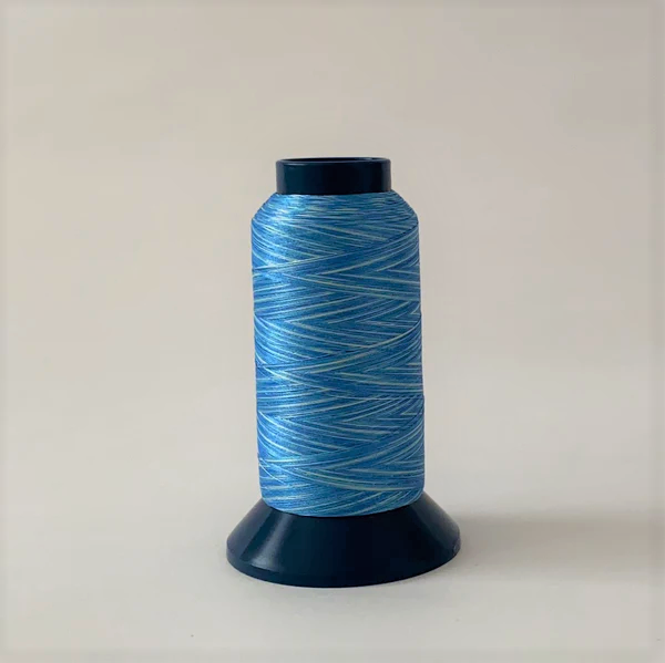 シルメイトマルチ　120デニール/2　＜817＞