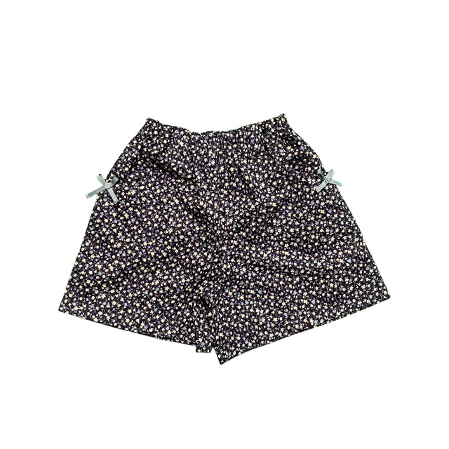 花柄キュロットパンツ