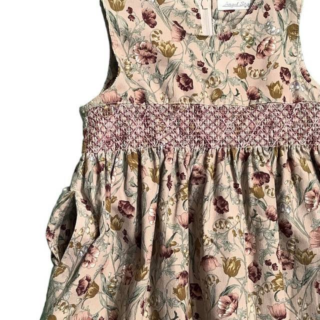 女児ジャンパースカート