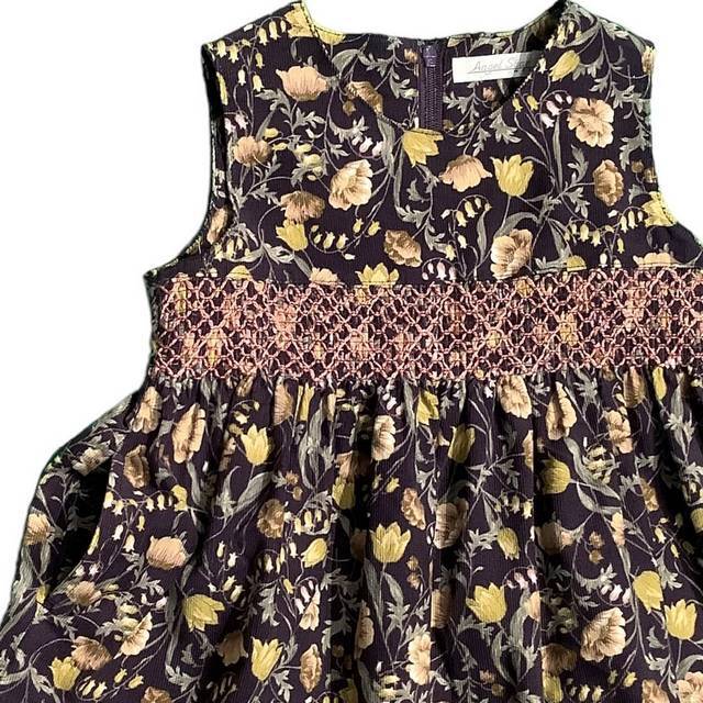 女児ジャンパースカート