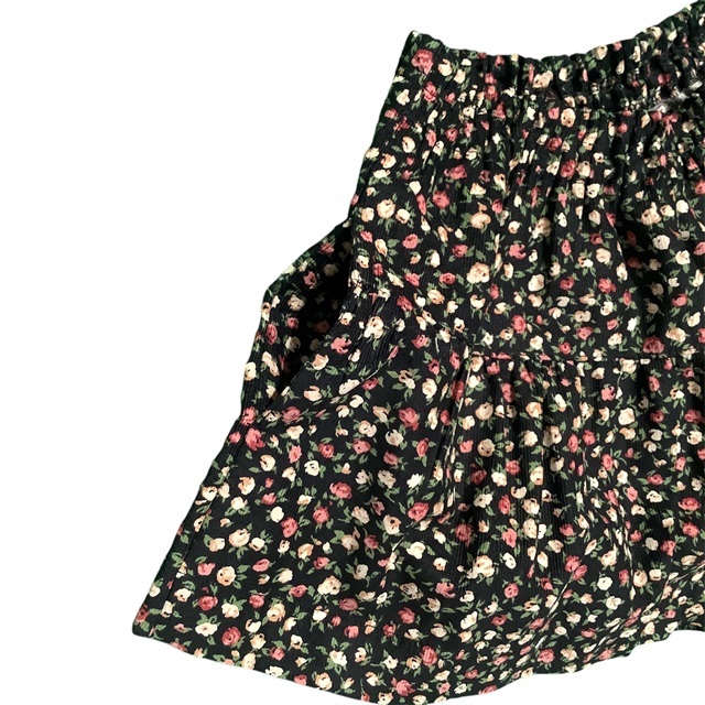 花柄キュロットパンツ