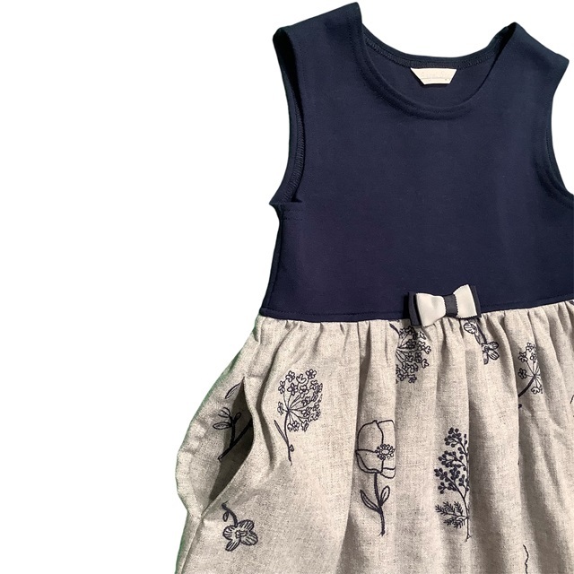 刺繍入りオーバーオール