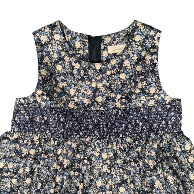 花柄スモッキングジャンパースカート