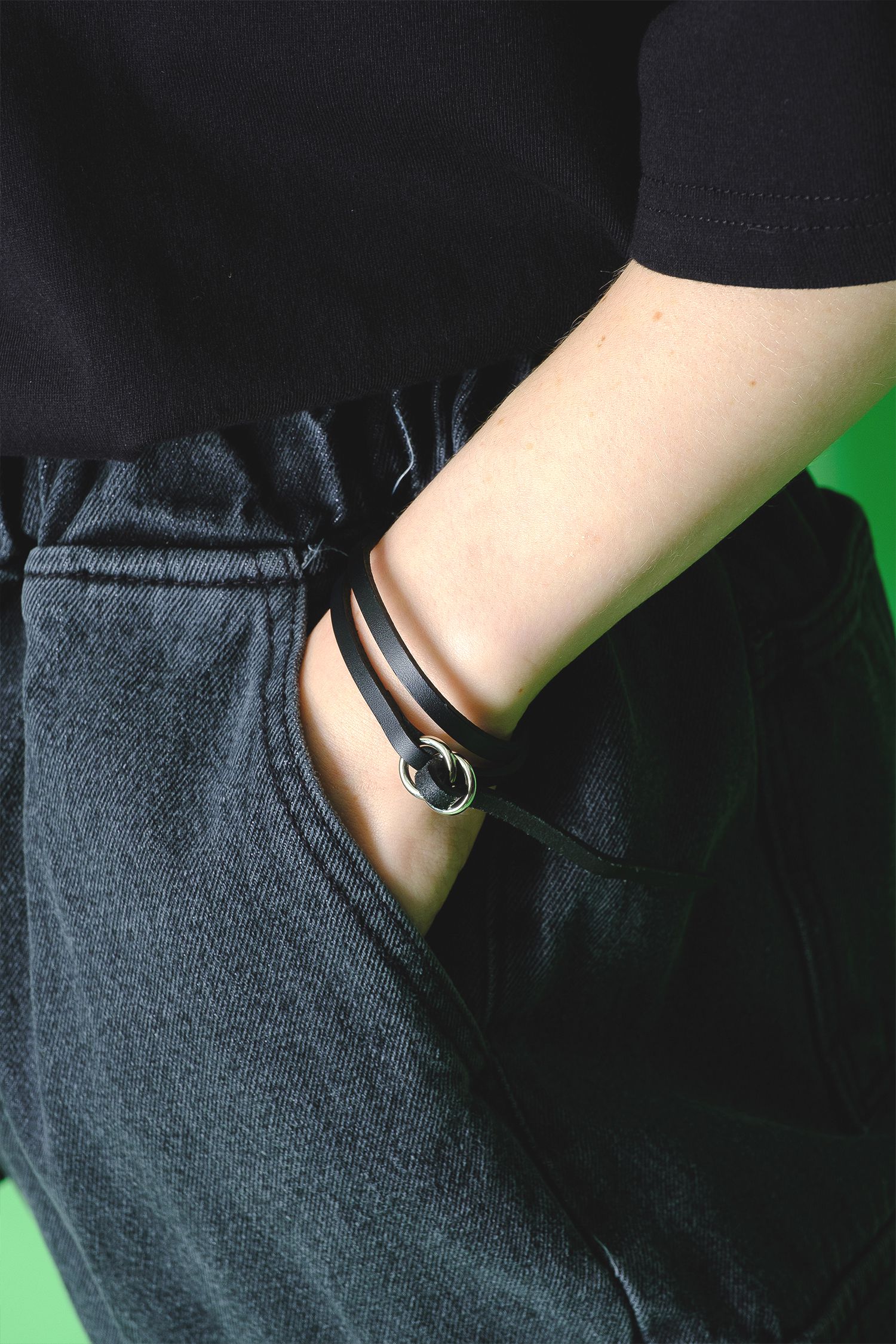 革紐と蝋紐編みブレスレット／ターコイズ、シルバーリーフジャスパーほか - 貴石工房パックOnlineShop 編み レザー ブレスレット 8mm ブラック #2