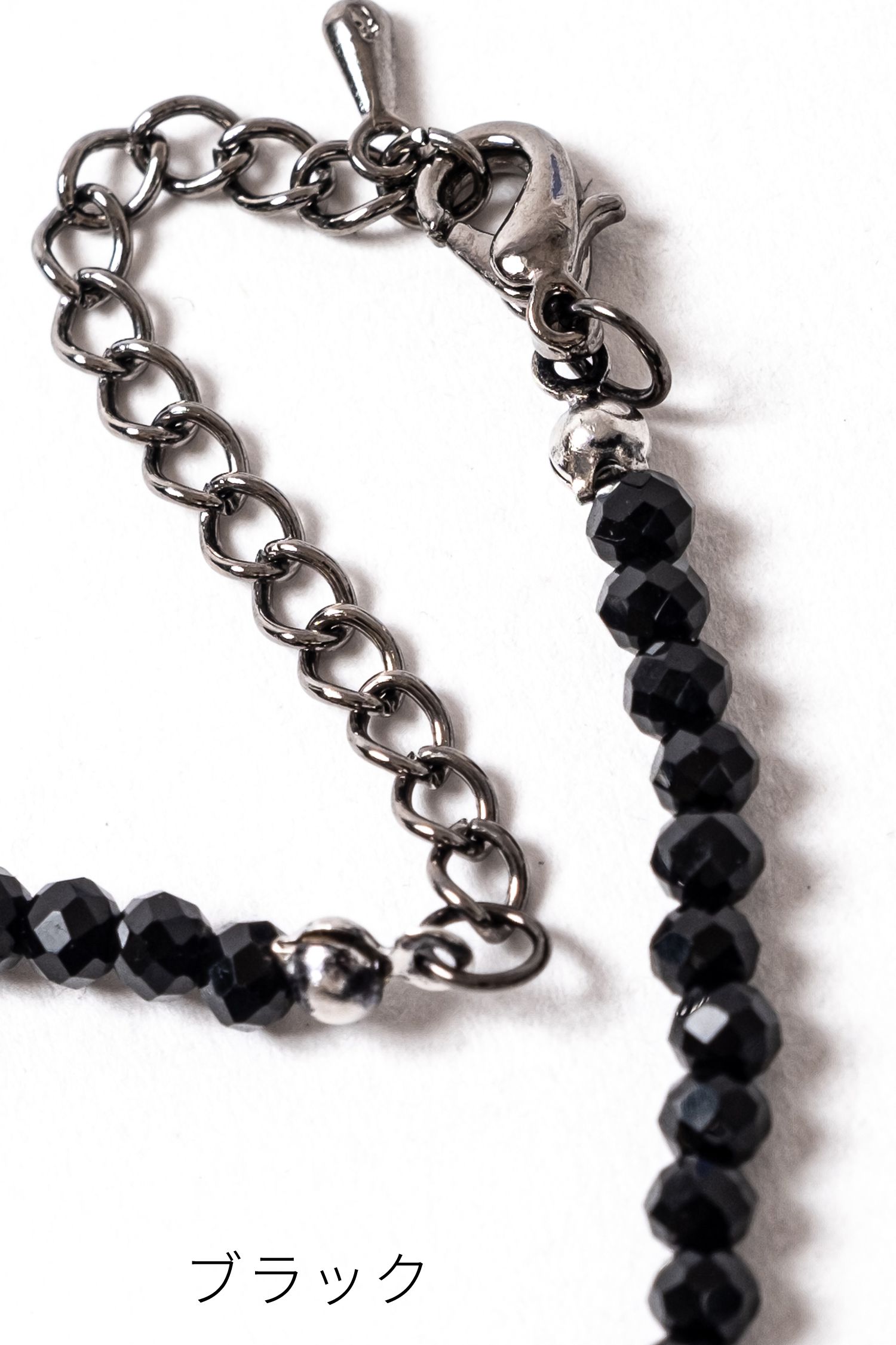 黒と銀のビーズブレスレット svart og pýrít bracelet：天然石パイライト/ブラックスピネル