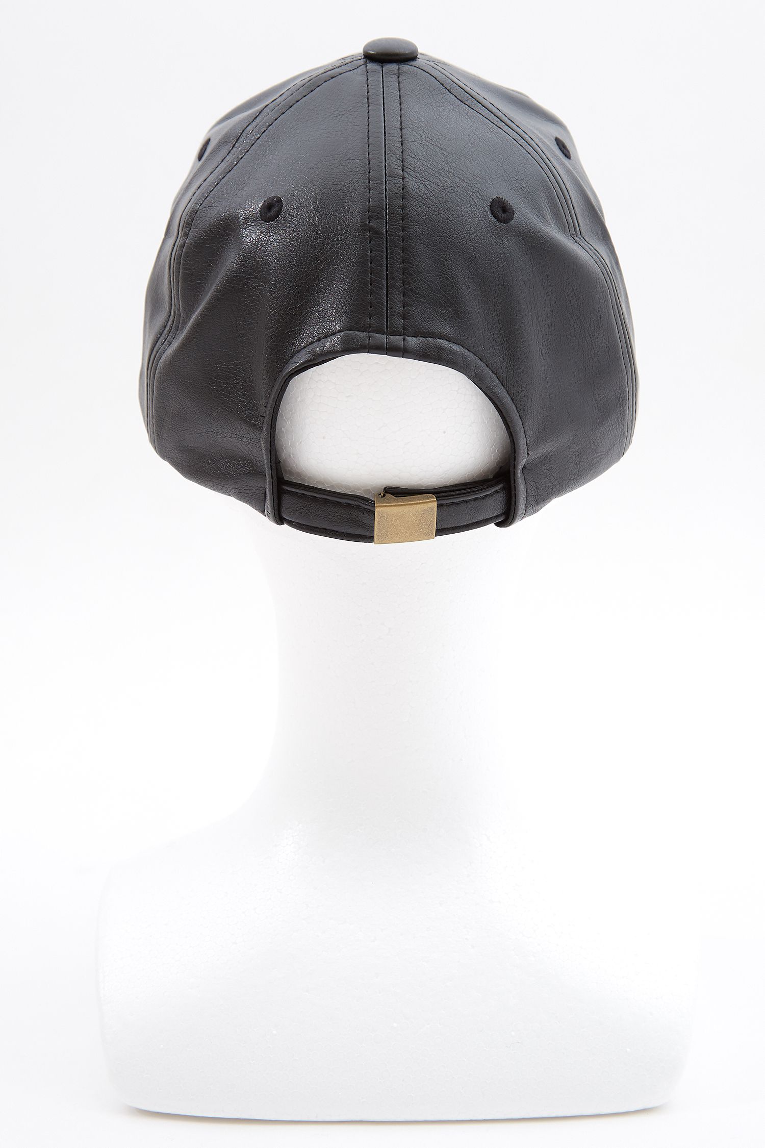 【実用性もカッコよさも♪】CHANEL  レザーキャップ CHANEL レザーキャップ - 名古屋 Snap Magazine | スナマグ