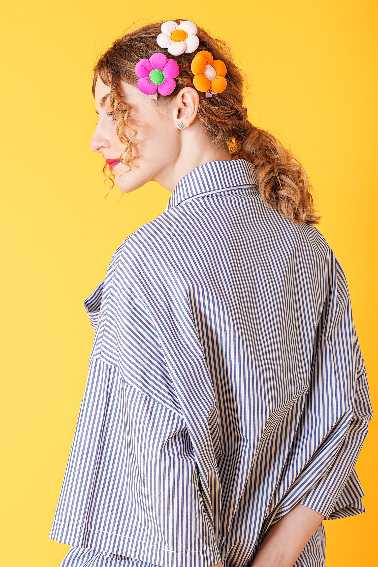 モコモコフラワーヘアクリップ / 花 バレッタ ヘアアクセサリー