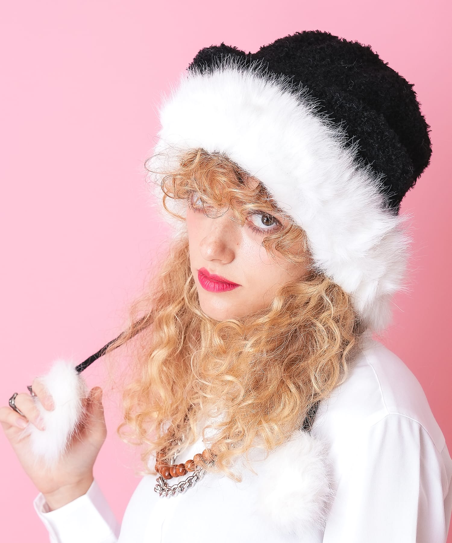 ニット＆ファーコンビクマ耳フード帽 / レディース メンズ 帽子 頭巾