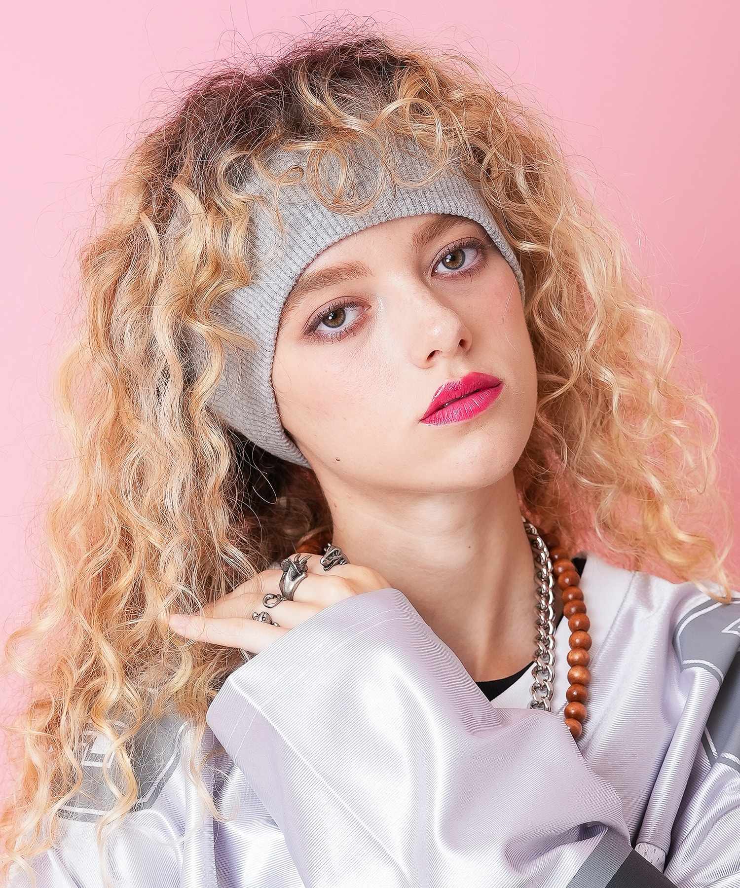 ヘアアクセサリー