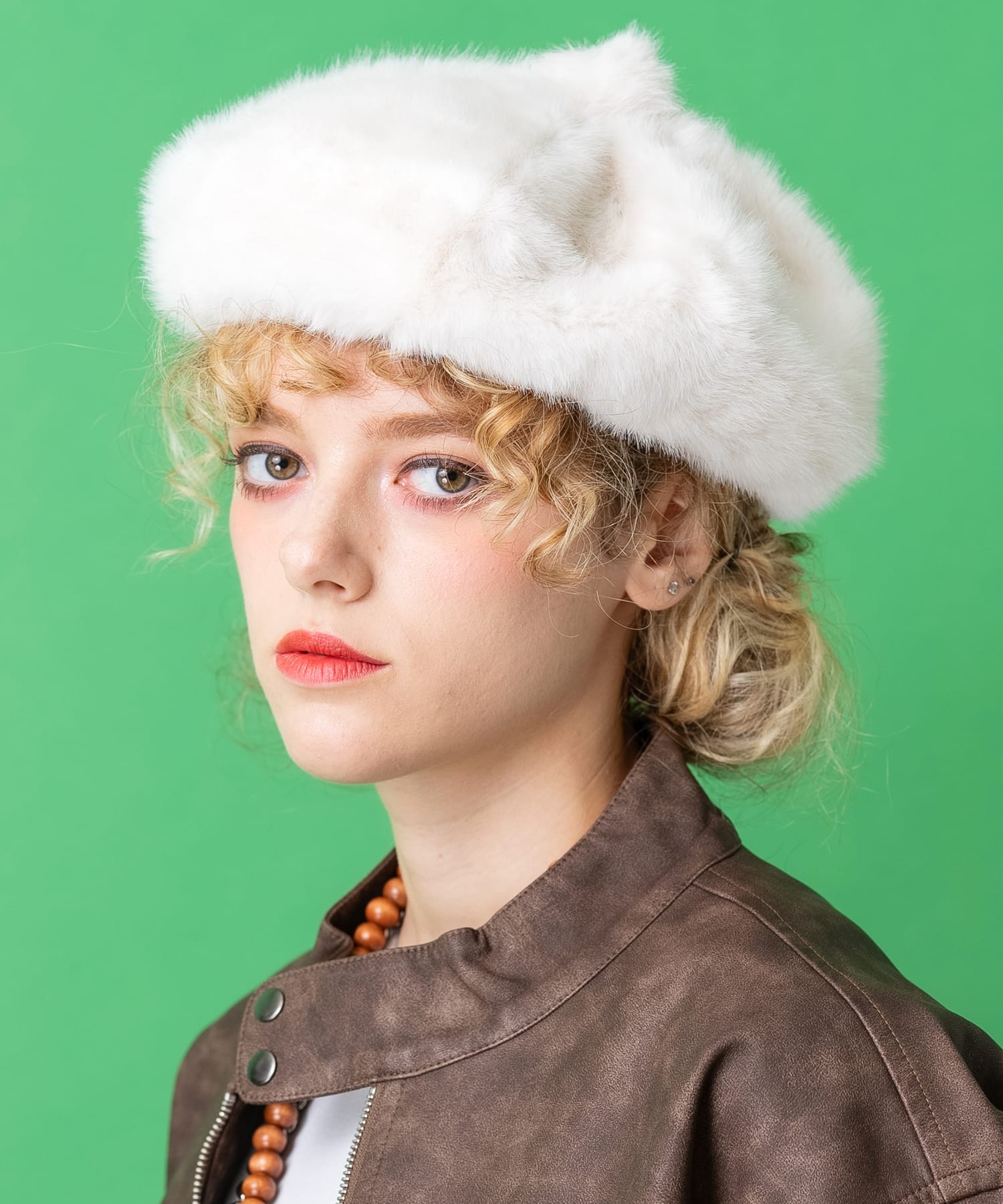 an meets zakka モコモコボリュームファーベレー帽