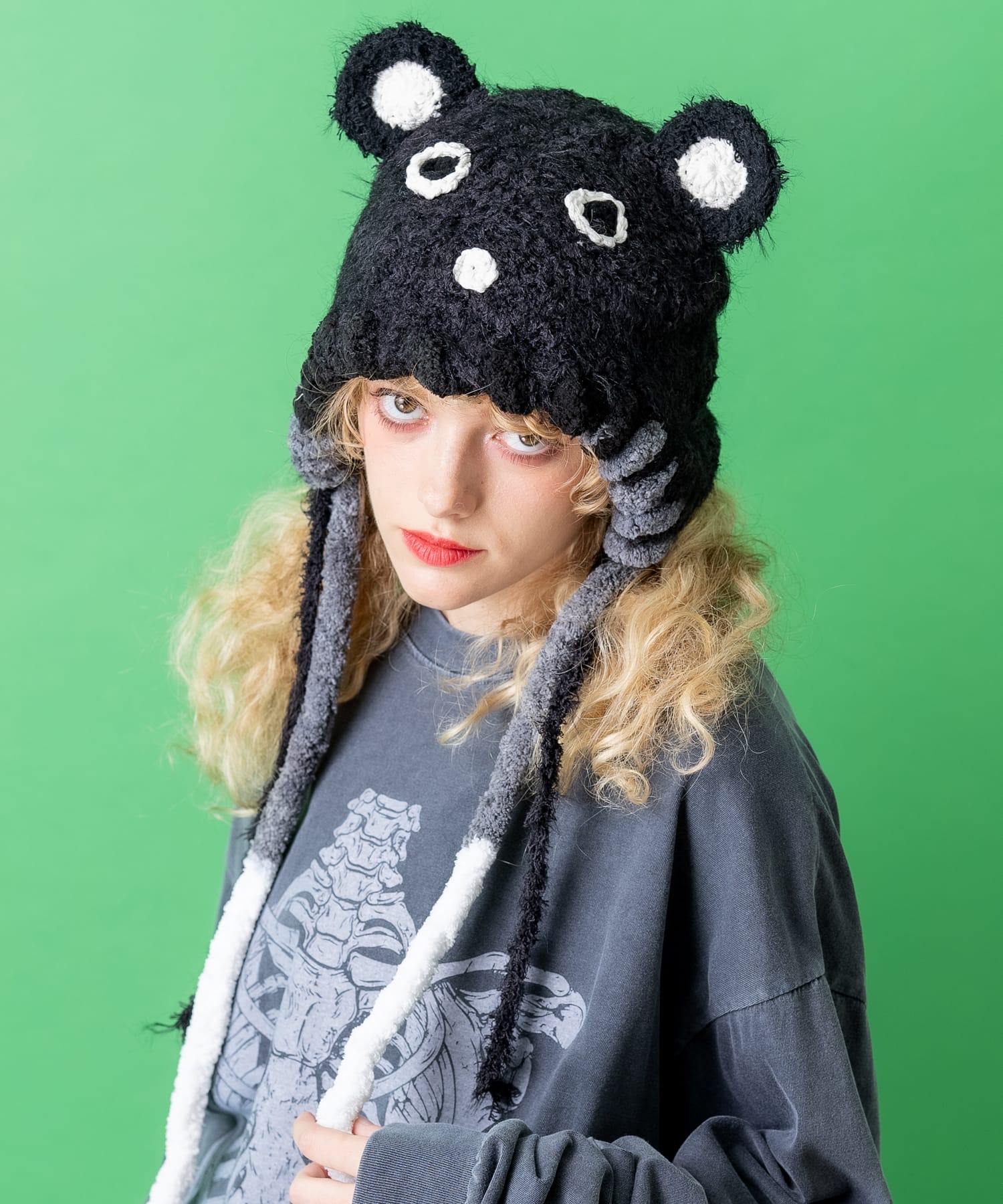 【美品正規品】アレキサンダーワン　アンゴラ　ファー　ニット帽　Nissy着用 VIS(ビス) / アンゴラ混ニットビーニー (帽子 / ニットキャップ