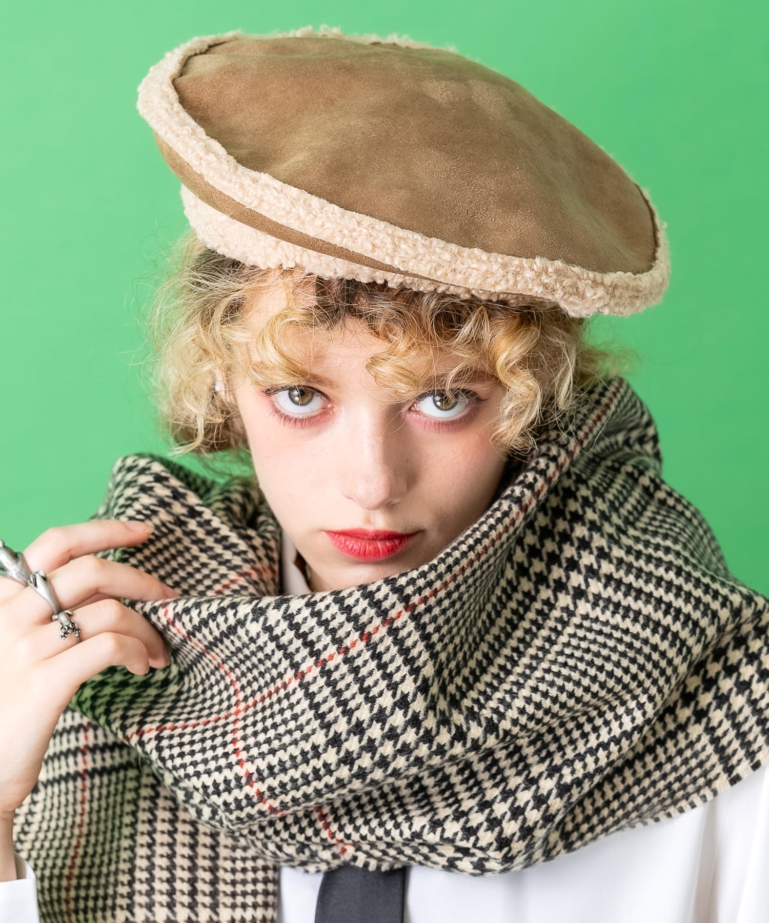 an meets zakka ムートン×ボアリバーシブルベレー帽