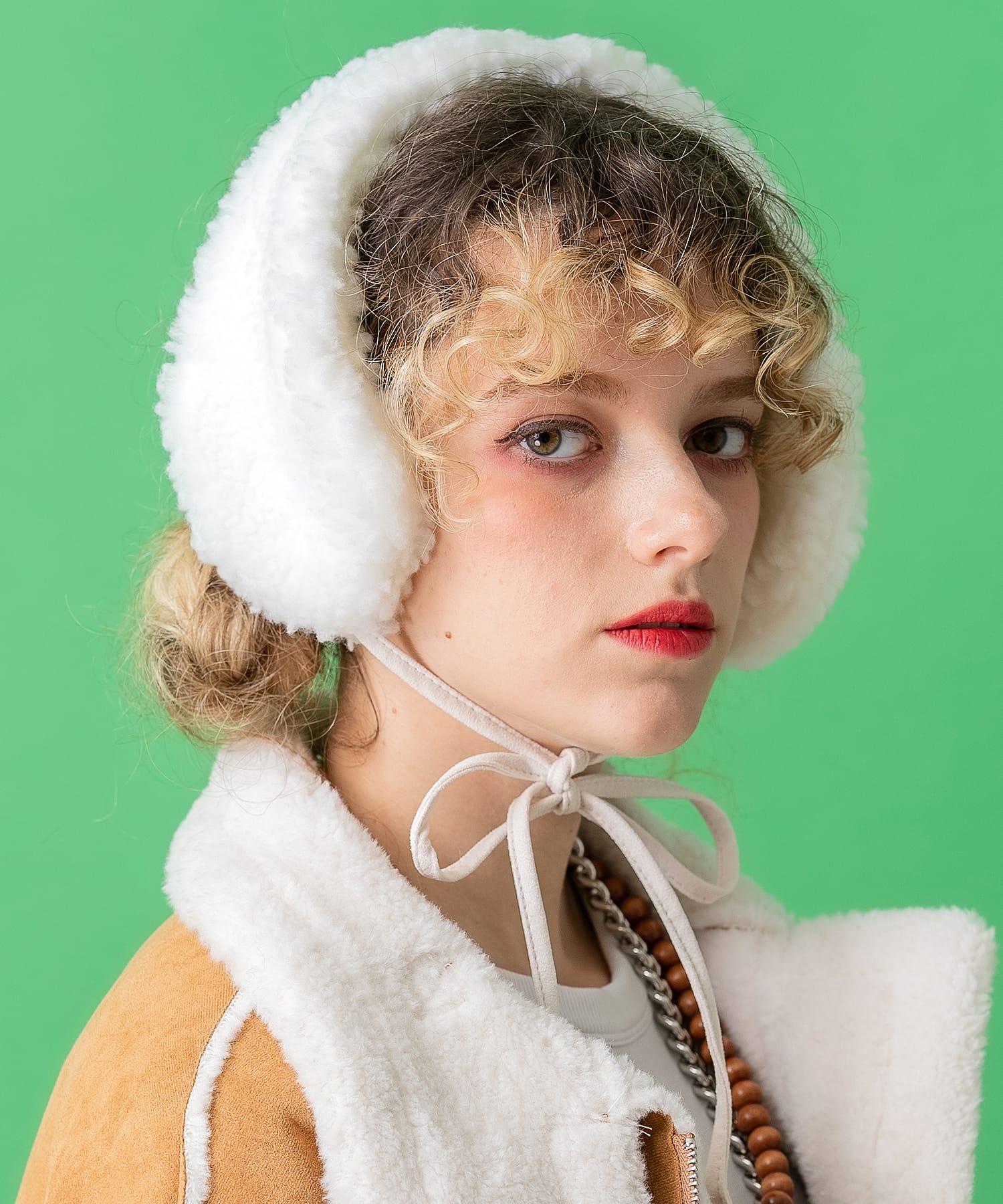 an meets zakka モコモコボアイヤーマフ