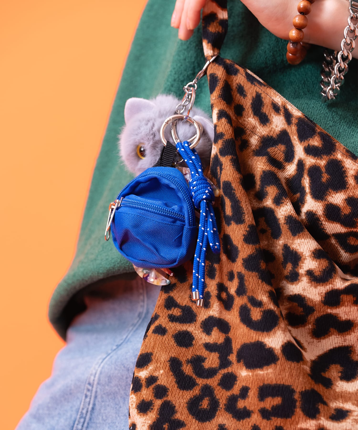 an meets zakka ミニドールリュックパラコード付きキーホルダー