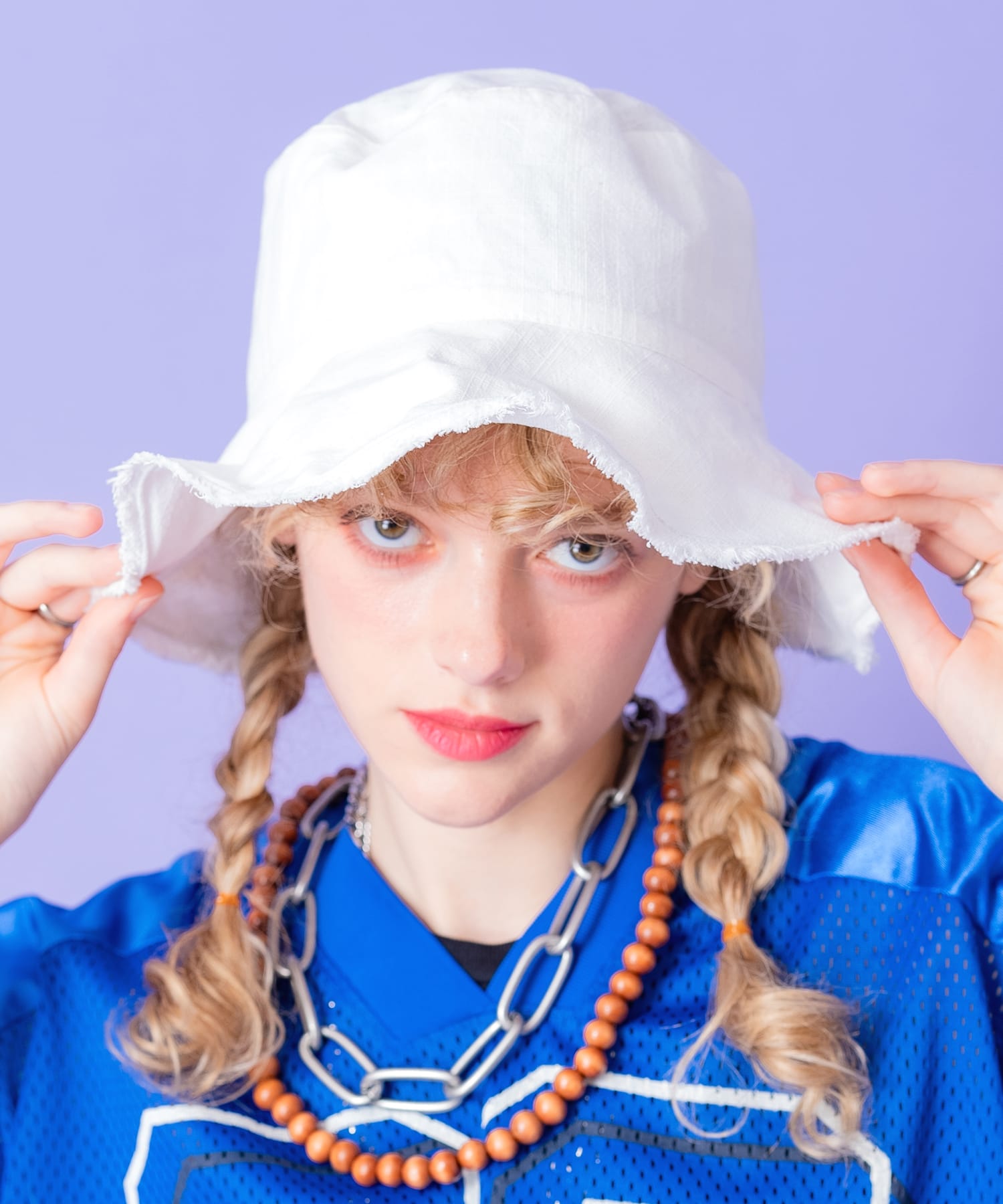 L.G.B ルグランブルー クラッシュハット　ベルト付き　バケット ハット コットンダブルガーゼクラッシュフリンジワイヤーブリムバケット