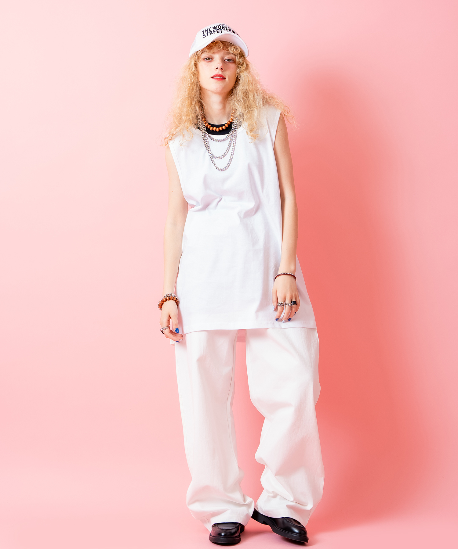 【コジロー】 CHANEL ノベルティ　キャップ　【白/黒　２個セット】 コジロー】 CHANEL ノベルティ キャップ 【白/黒 2個セット