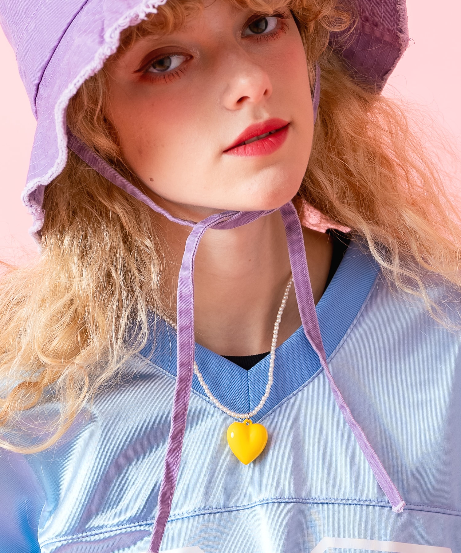 an meets zakka アクリルハートチャームチェーンネックレス