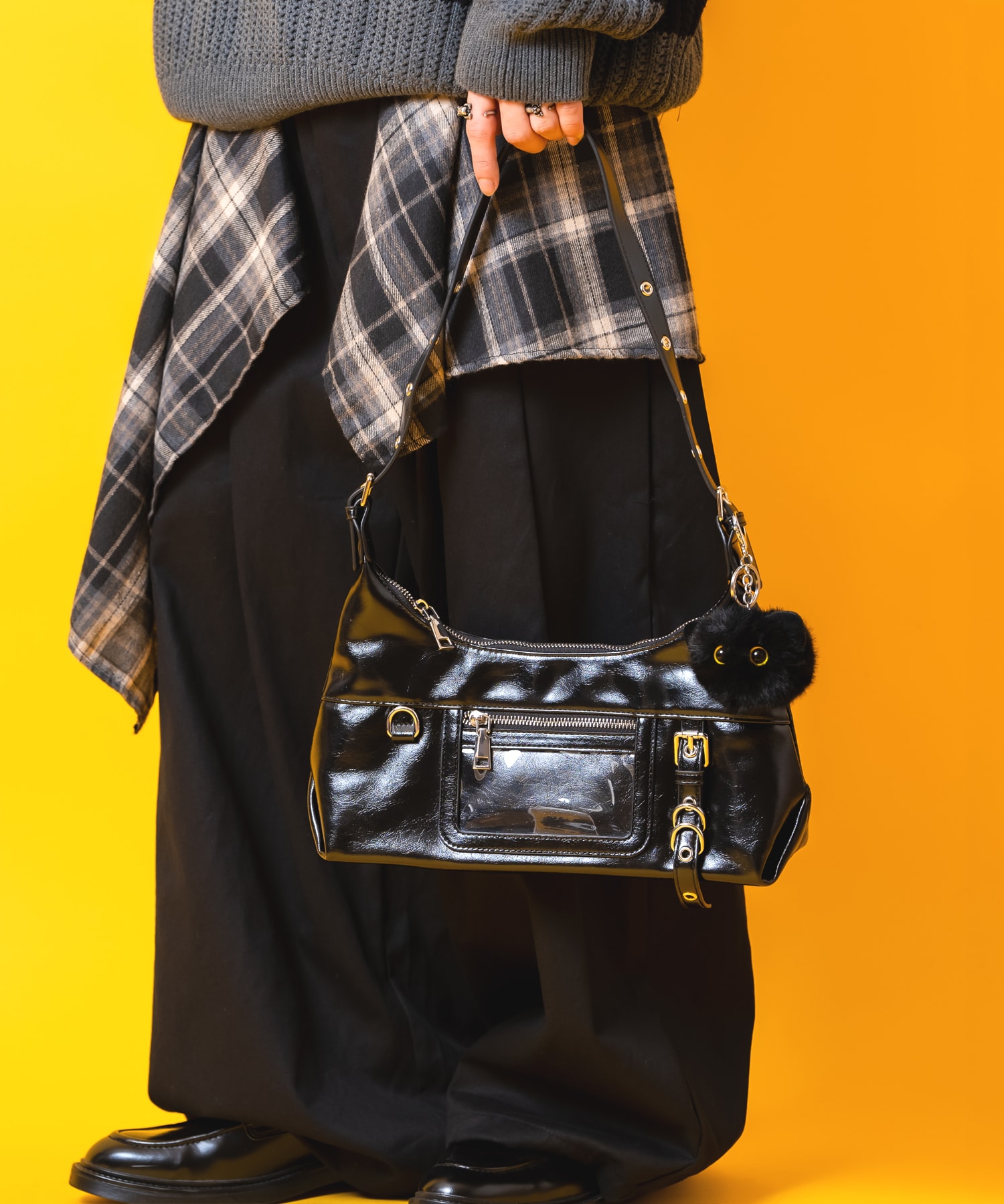 ロッキンベルト装飾クリアポケット合成皮革ハンドバッグ / ユニ