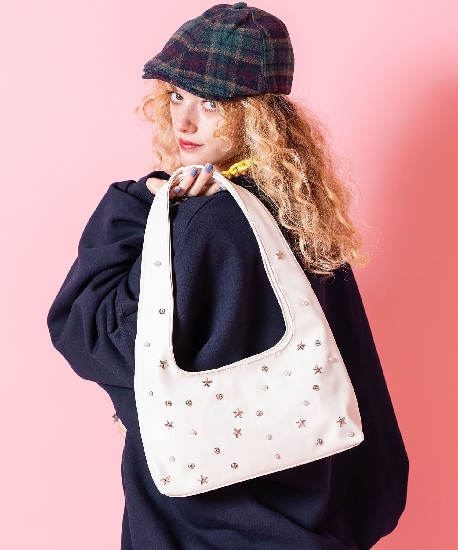 an meets zakka パール&スタースタッズ合成皮革ハンドバッグ