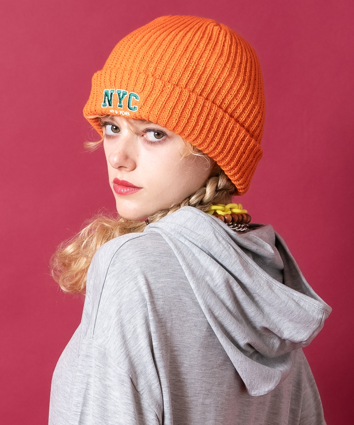 NYCロゴ刺繍リブニット帽 / ユニセックス ニットキャップ ビーニー 帽子