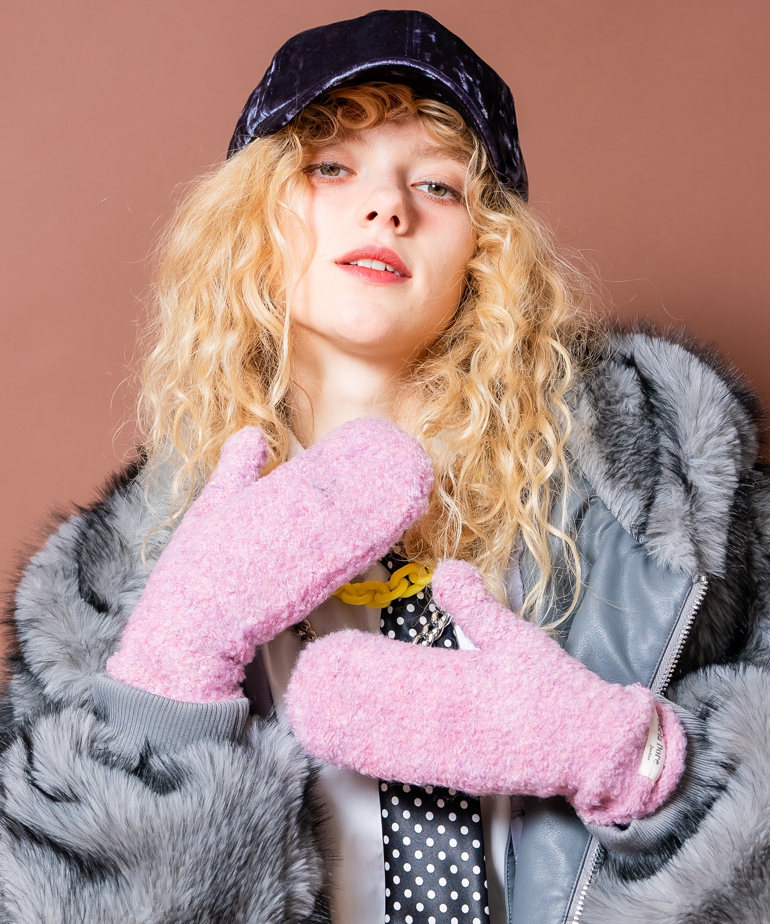 an meets zakka ループパイルモコモコネップニットミトングローブ