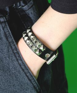 an meets zakka 2連スタッズレザーベルトブレスレット