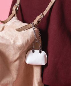 an meets zakka レトロバッグチェーンキーホルダー