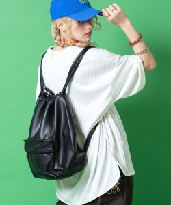an meets zakka ソフト合成皮革ナップサック