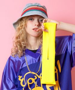 an meets zakka ニットスマホショートバッグ