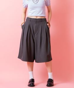 a.p.o.v.  スーパーワイド２タックスラックスハーフパンツ