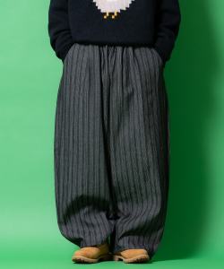 a.p.o.v. ヘリンボーンストライプデニムスーパーワイドパンツ