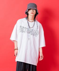 a.p.o.v.  ストリートゴシックロゴオーバーサイズTシャツ