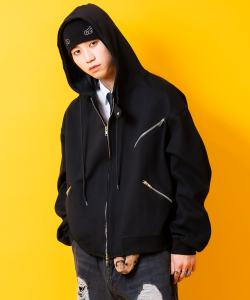 a.p.o.v. ライダースジップ装飾オーバーサイズ短丈スウェットパーカー