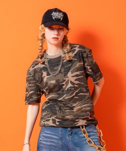 a.p.o.v. ルーズ短丈カモフラTシャツ