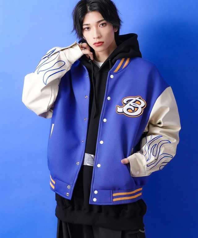 フェルトワッペン＆フレイム刺繍アーム合成皮革×ポンチスタジャン  