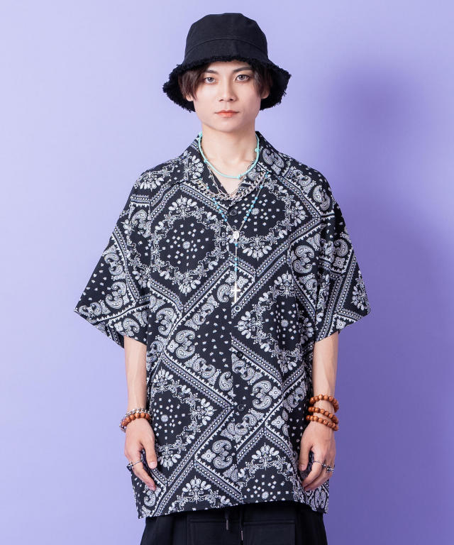 レトロ ペイズリー 幾何学模様 アート デザインシャツ オープンカラー 古着女子 レトロ ペイズリー 幾何学模様 アート デザインシャツ オープン