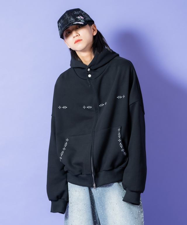 ネイティブスタッズデザインボリュームネックスウェットオーバーサイズ