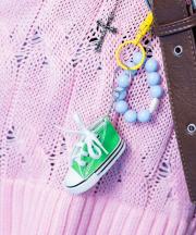 an meets zakka スニーカーキーホルダー