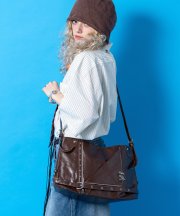 an meets zakka 艶出しアンティーク加工合成皮革ライダースデザインビッグショルダーバッグ