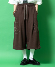 a.p.o.v. グルグルボールスタッズスウェットバギーハーフパンツ/ブラウン