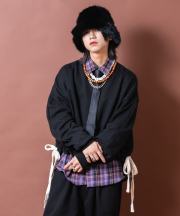 a.p.o.v. クロップド変形シャーリングワイドコードオーバーサイズスウェットトレーナー/ブラック