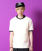 a.p.o.v. クロップド丈レトロ生成りコットンリンガーTシャツ/ブラック