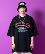 a.p.o.v. オーバーサイズロゴプリントTシャツ/ホワイト