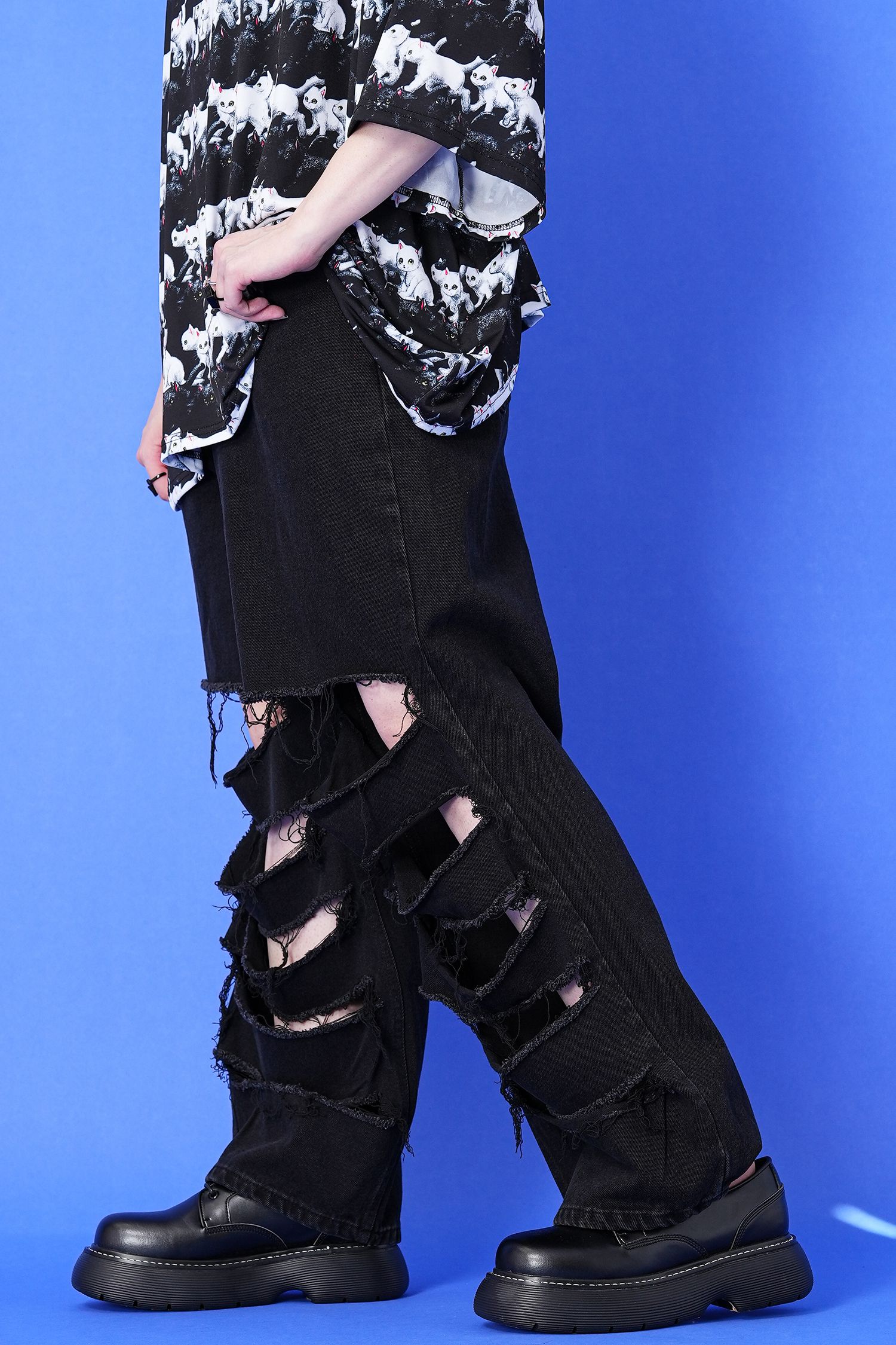 ハイパークラッシュワイドデニムパンツ / ダメージ ブラックデニム  