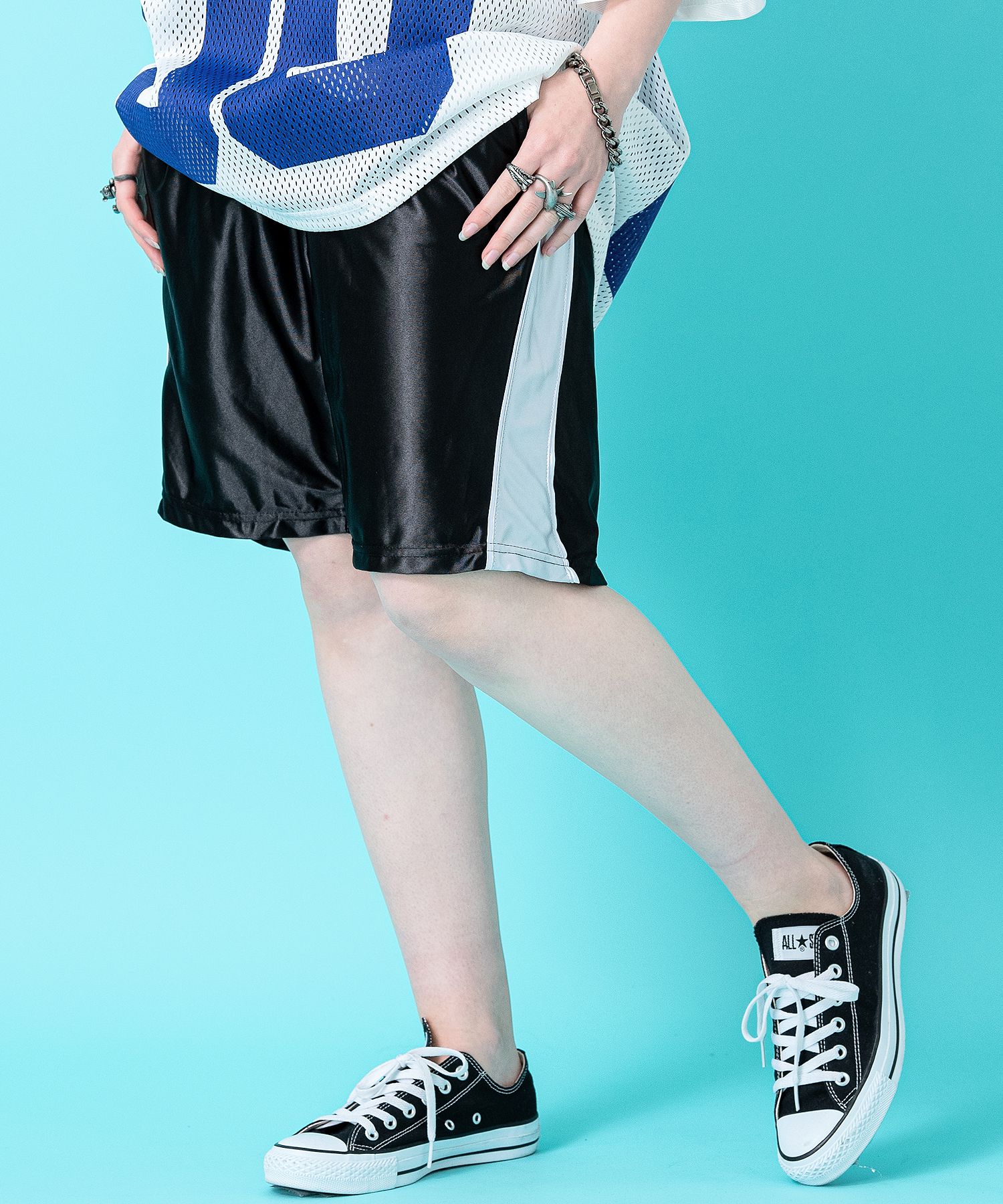 ショートパンツ