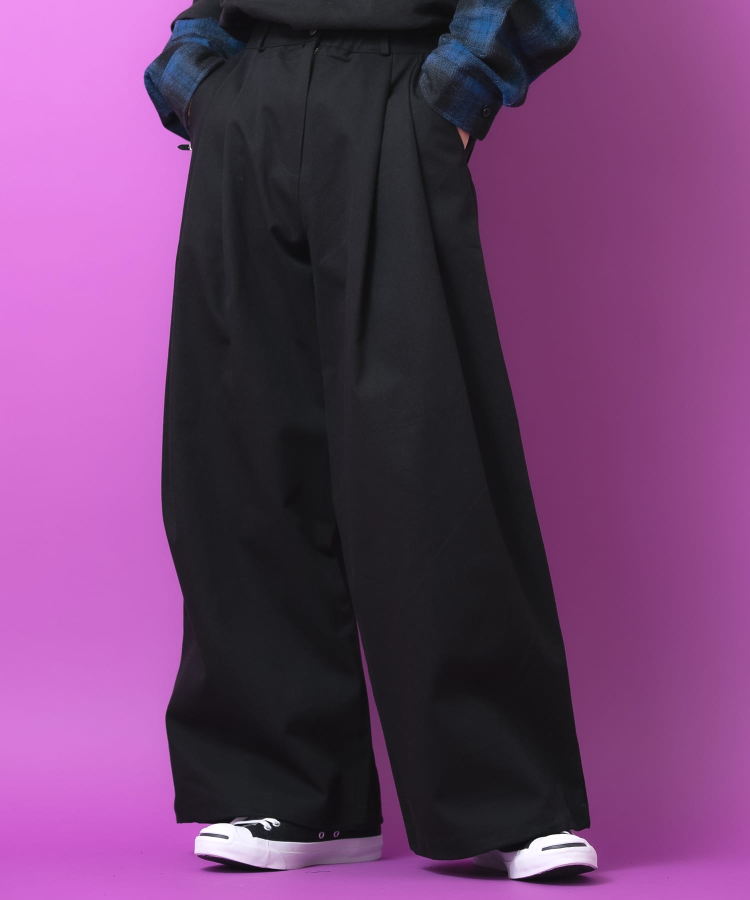a.p.o.v.  ２タックコットンフレアスーパーワイドパンツ