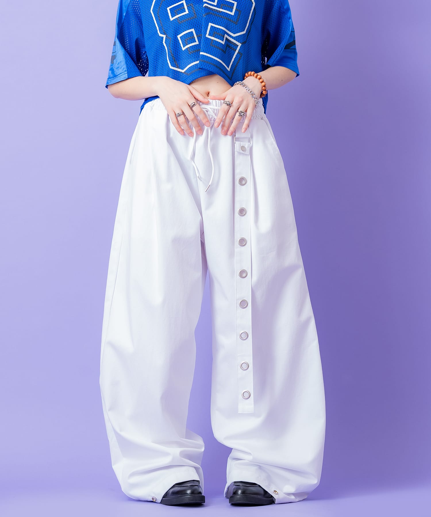 a.p.o.v. -ankoROCK's select- フェイクアイレットロングベルトバルーンワイドチノパンツ