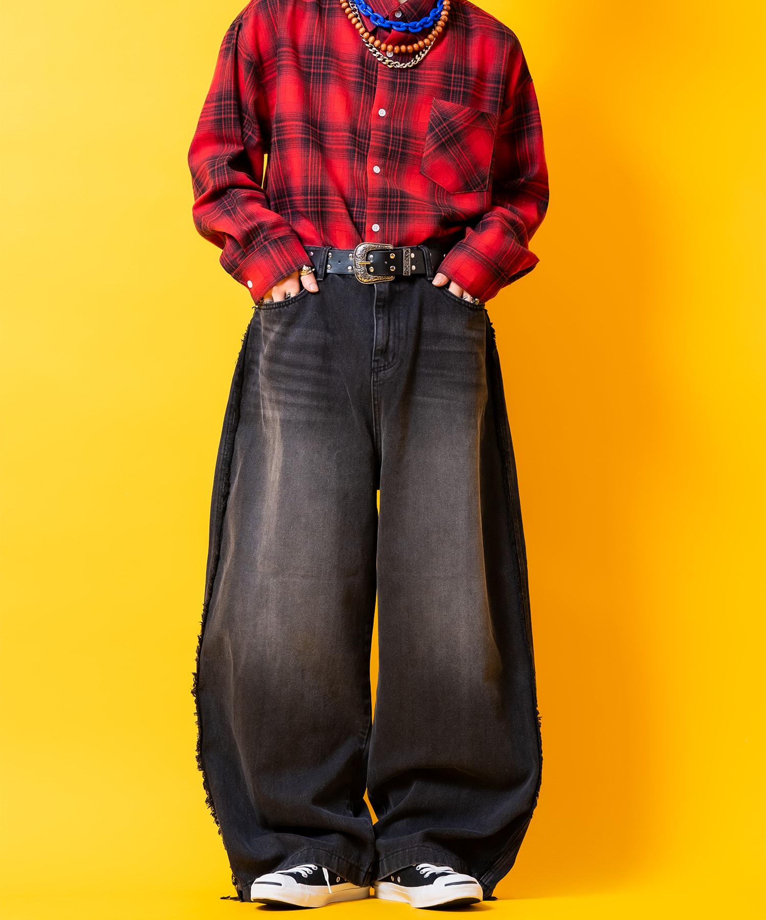 a.p.o.v. クラッシュフリンジサイドラインスーパーワイドデニムパンツ